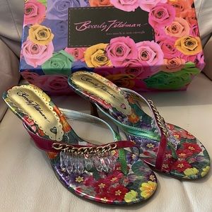 Size 8M Sandal with heel